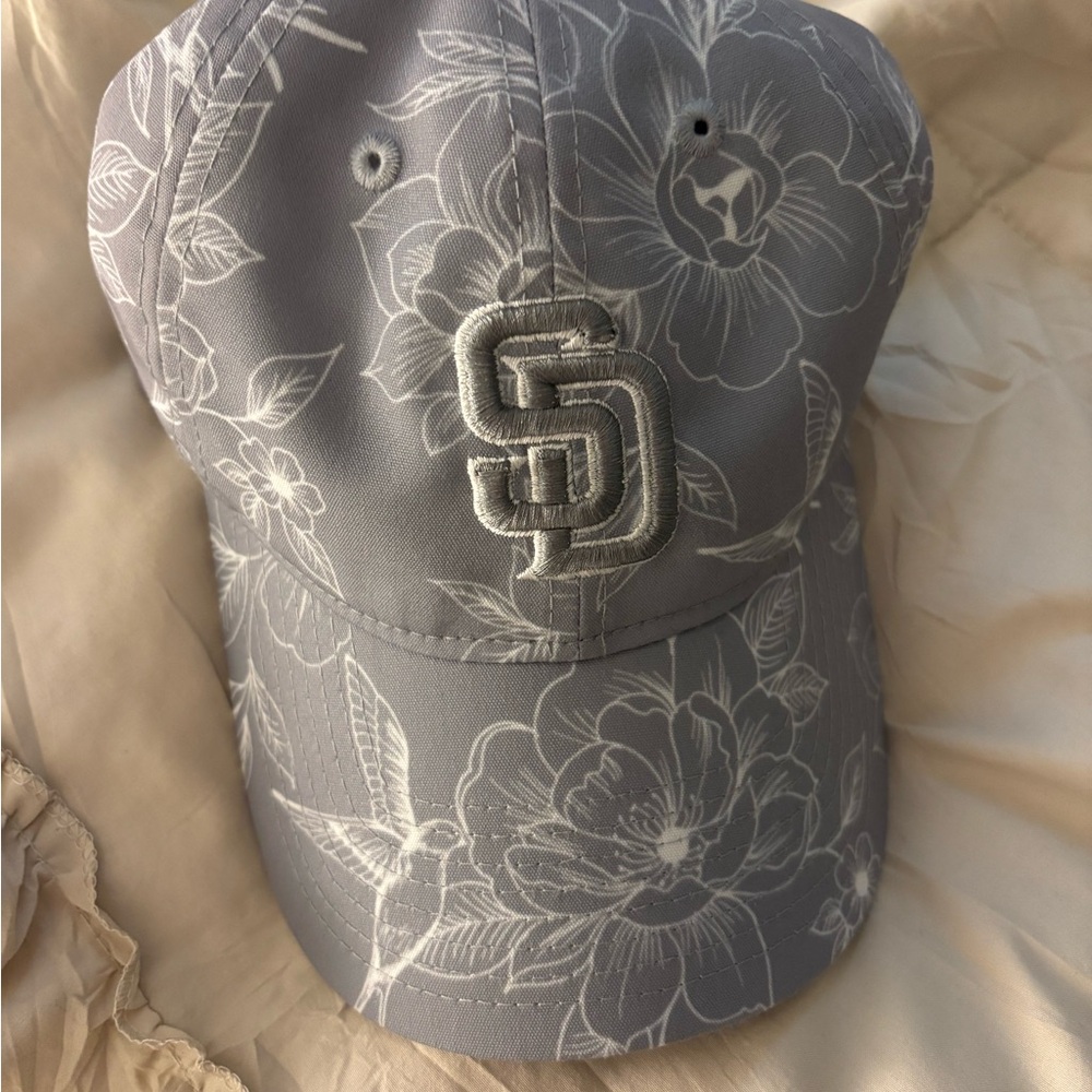 SD Padres Floral Baseball Cap